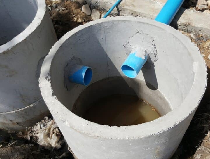 Hoe lang gaat een betonnen septic tank mee